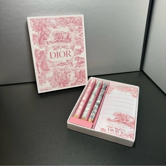 Dior Notepad Set - Picture 1 of 8